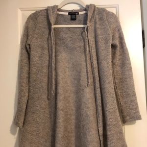 Grey Sweater, with hood and ties (girls)